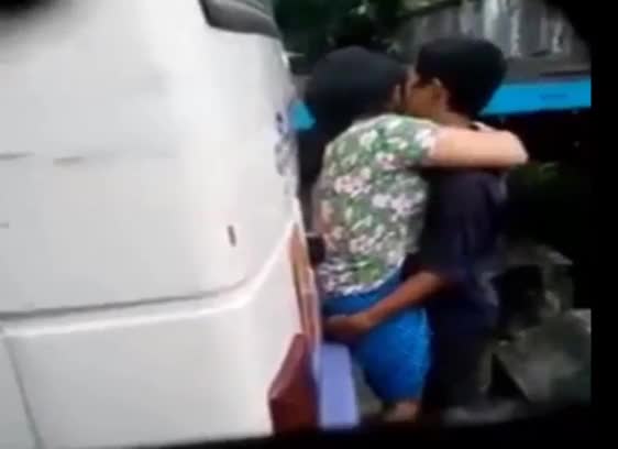 Boy s finget in indian girl s pussy