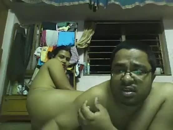 Desi bhabhi stripping smooched n sexy tease to friend